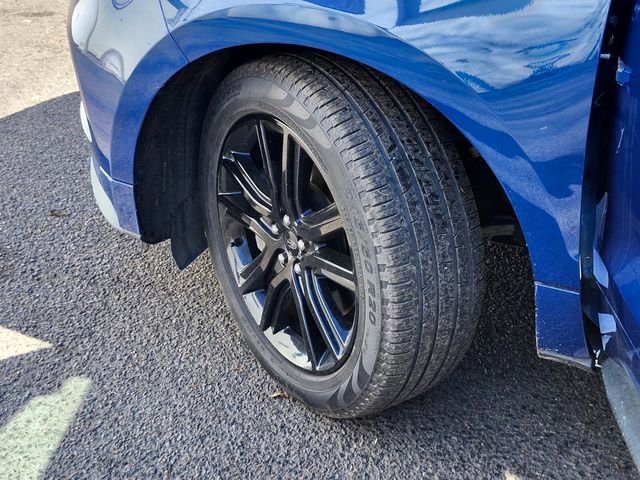 Used 2022 Ford Edge ST-Line image 35