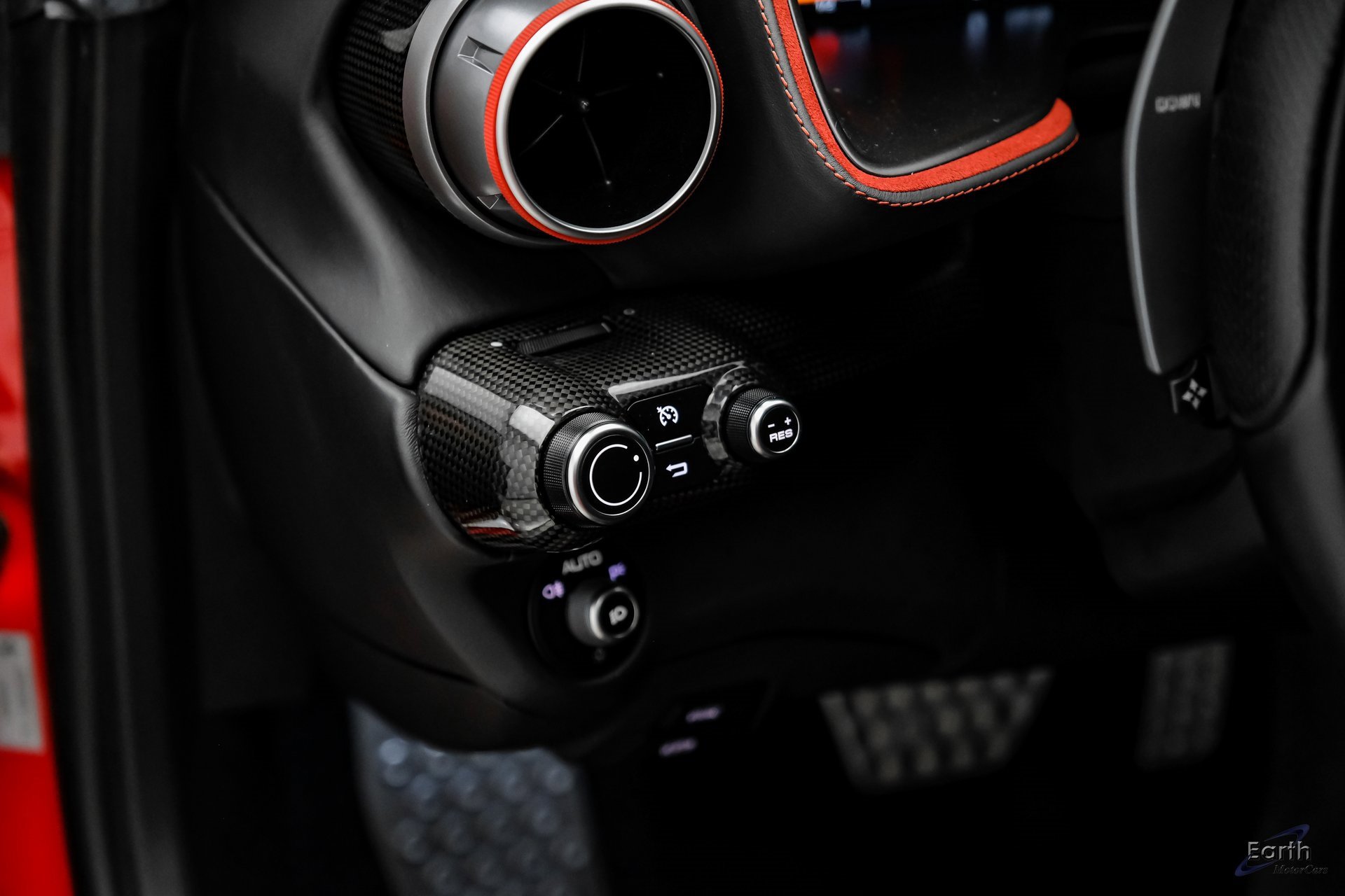 Used 2018 Ferrari 812 Superfast image 72