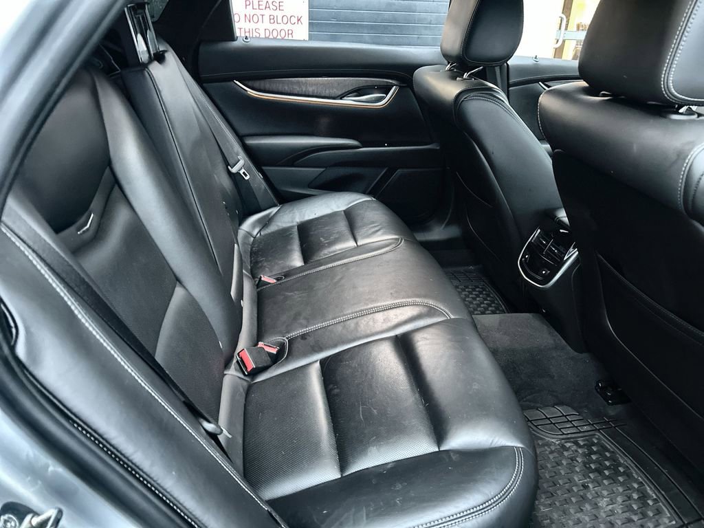 Used 2018 Cadillac XTS Luxury image 28