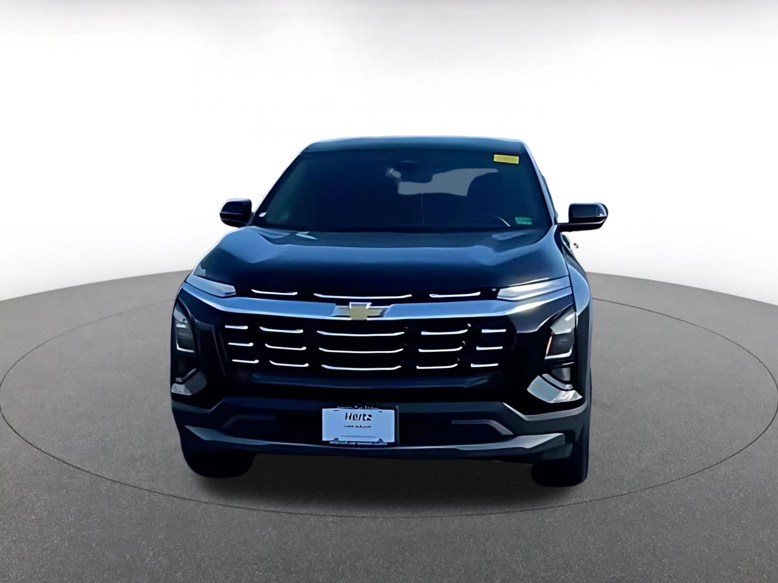 Used 2025 Chevrolet Equinox LT image 4