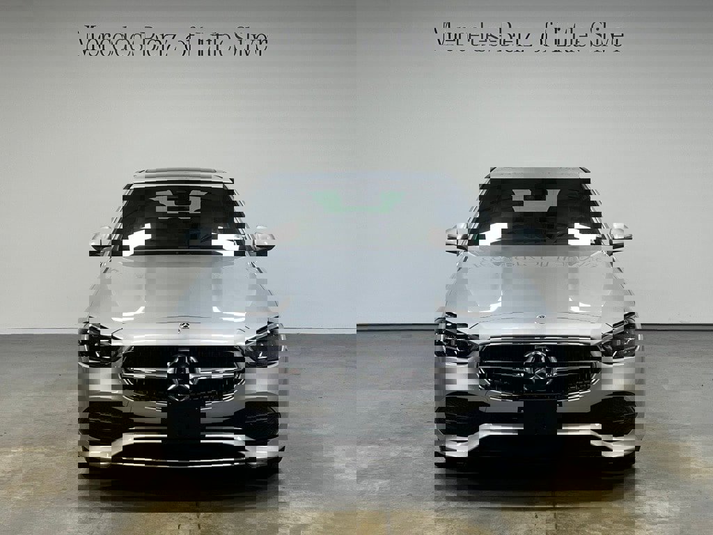 Used 2022 Mercedes-Benz C 300 4MATIC Sedan image 9