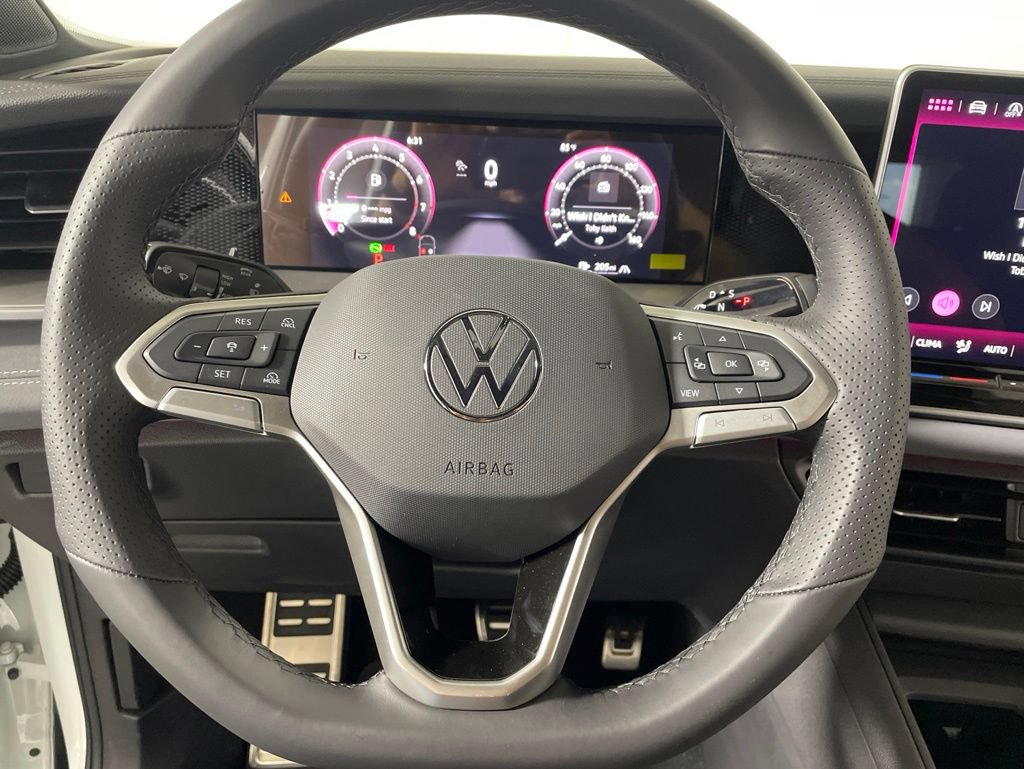 New 2026 Volkswagen Tiguan SE R-Line AWD/4WD image 12