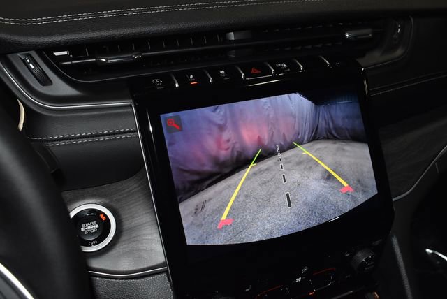 New 2025 Jeep Grand Cherokee Limited w/ Trailer Tow Package image 14