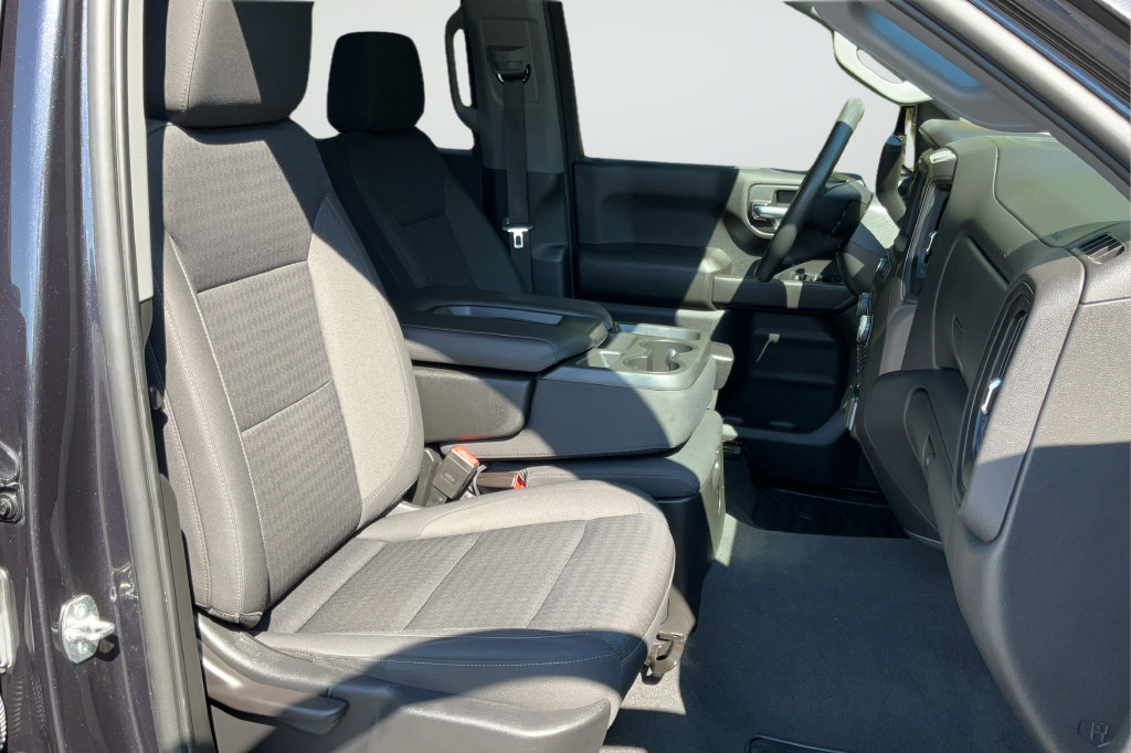 Used 2023 Chevrolet Silverado 1500 Custom RWD image 19