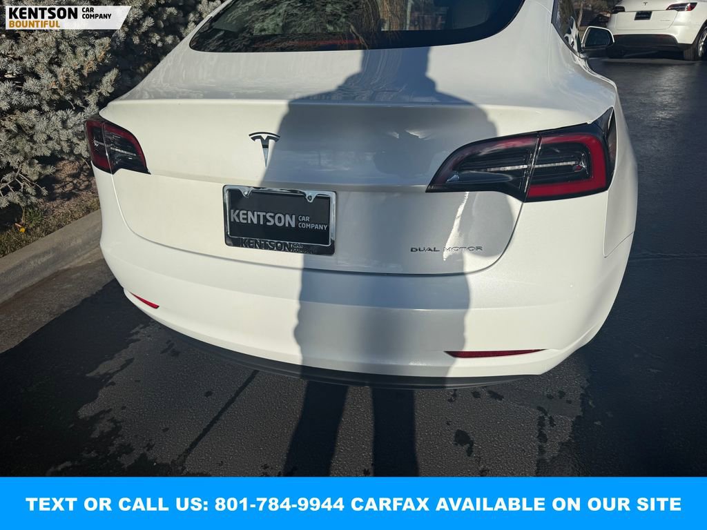 Used 2023 Tesla Model 3 Standard Range image 33