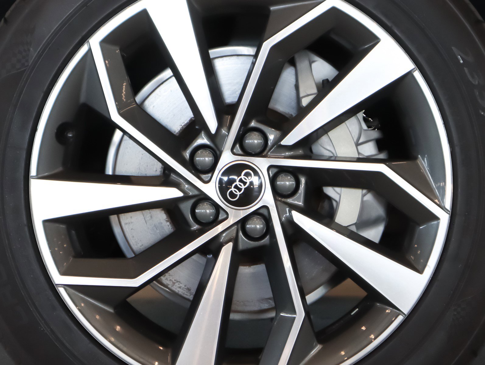 Used 2023 Audi Q5 2.0T Premium Plus image 7
