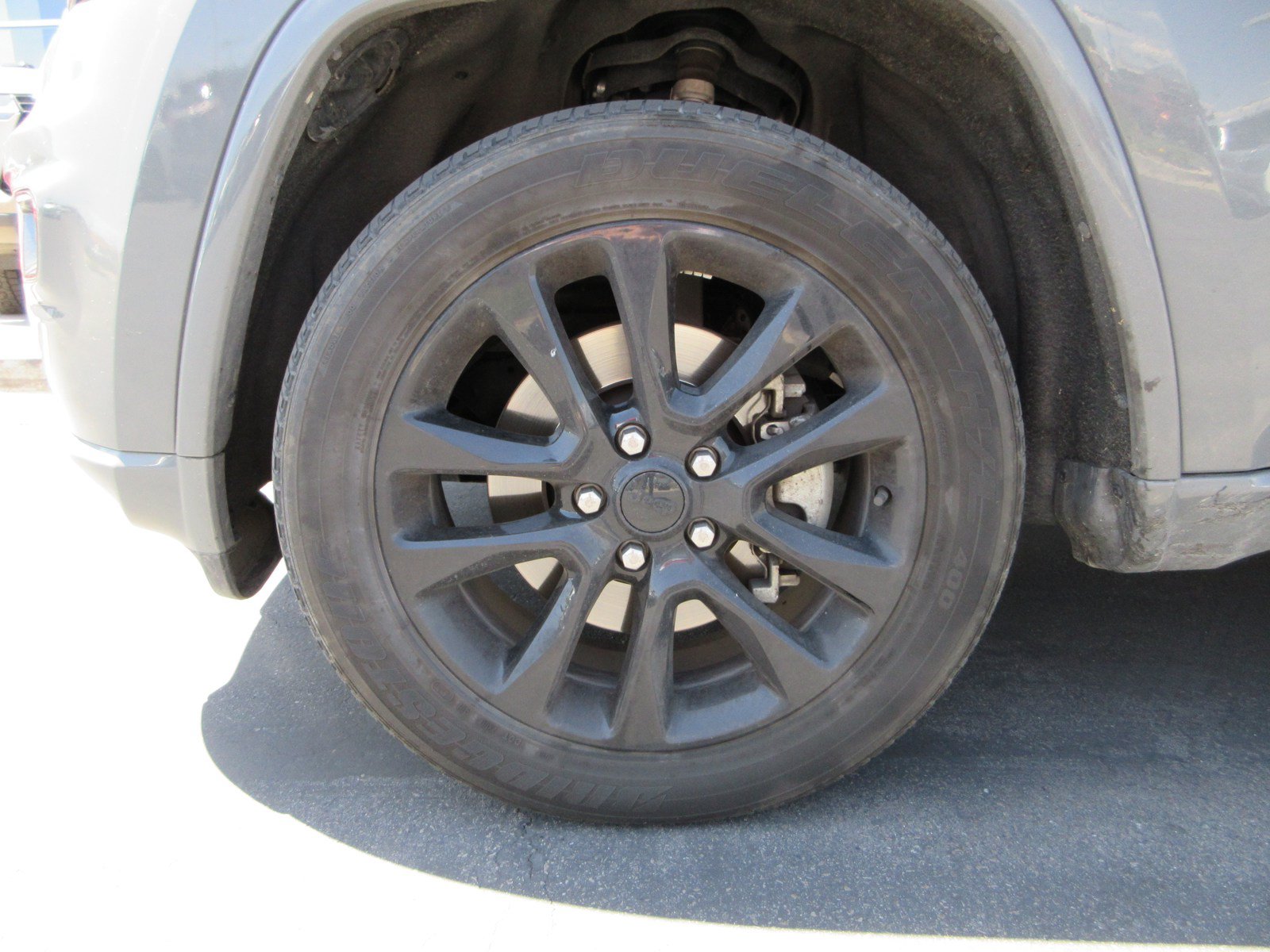 Used 2021 Jeep Grand Cherokee Laredo X AWD/4WD image 16