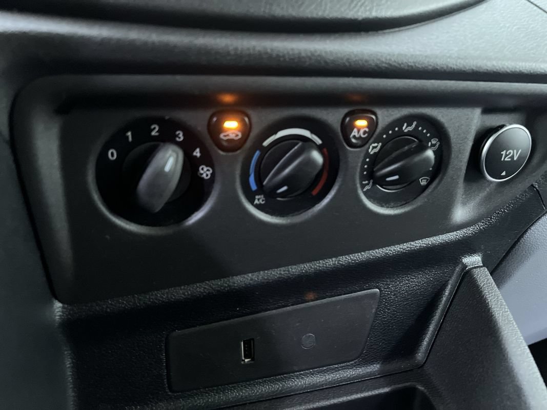 Used 2019 Ford Transit 350 XL RWD image 23