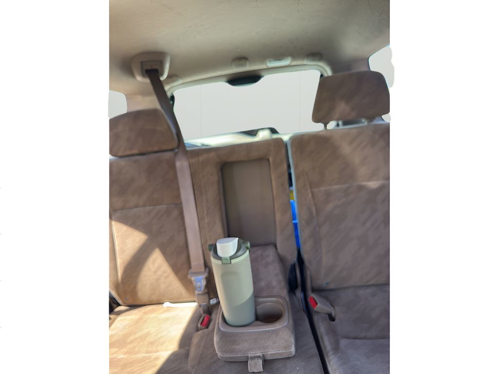 Used 2004 Honda CR-V EX image 9