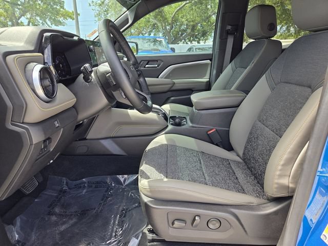 Used 2024 Chevrolet Colorado ZR2 w/ Safety Package AWD/4WD image 13
