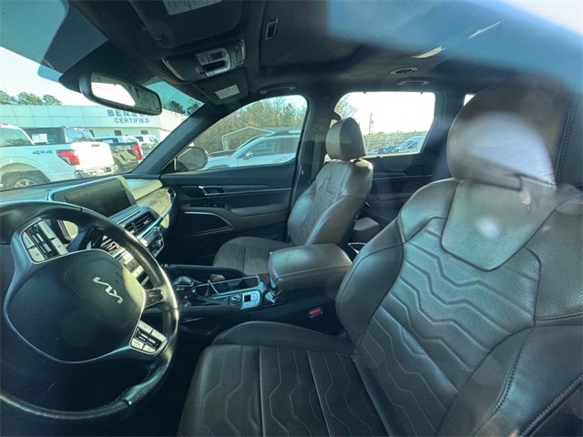 Used 2022 Kia Telluride SX w/ SX Prestige Package image 9