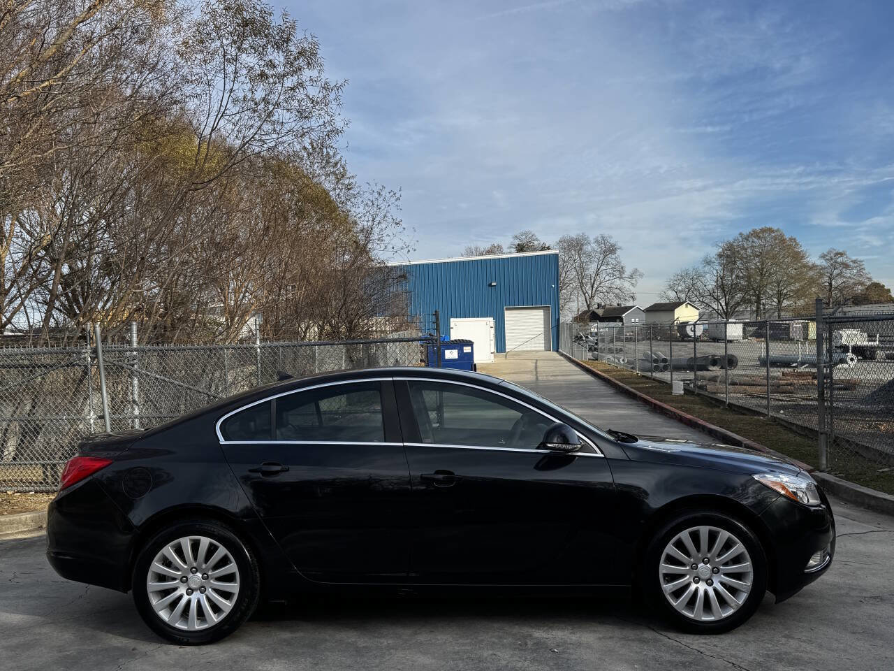 Used 2012 Buick Regal Leather image 5