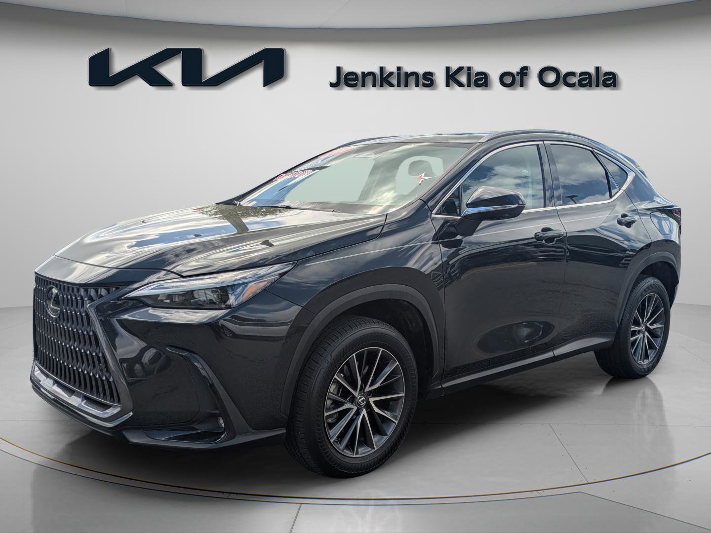 Used 2024 Lexus NX 350 AWD w/ Vision Package image 7