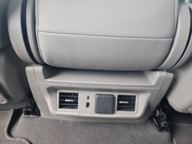 Used 2025 GMC Sierra 1500 SLT AWD/4WD image 21