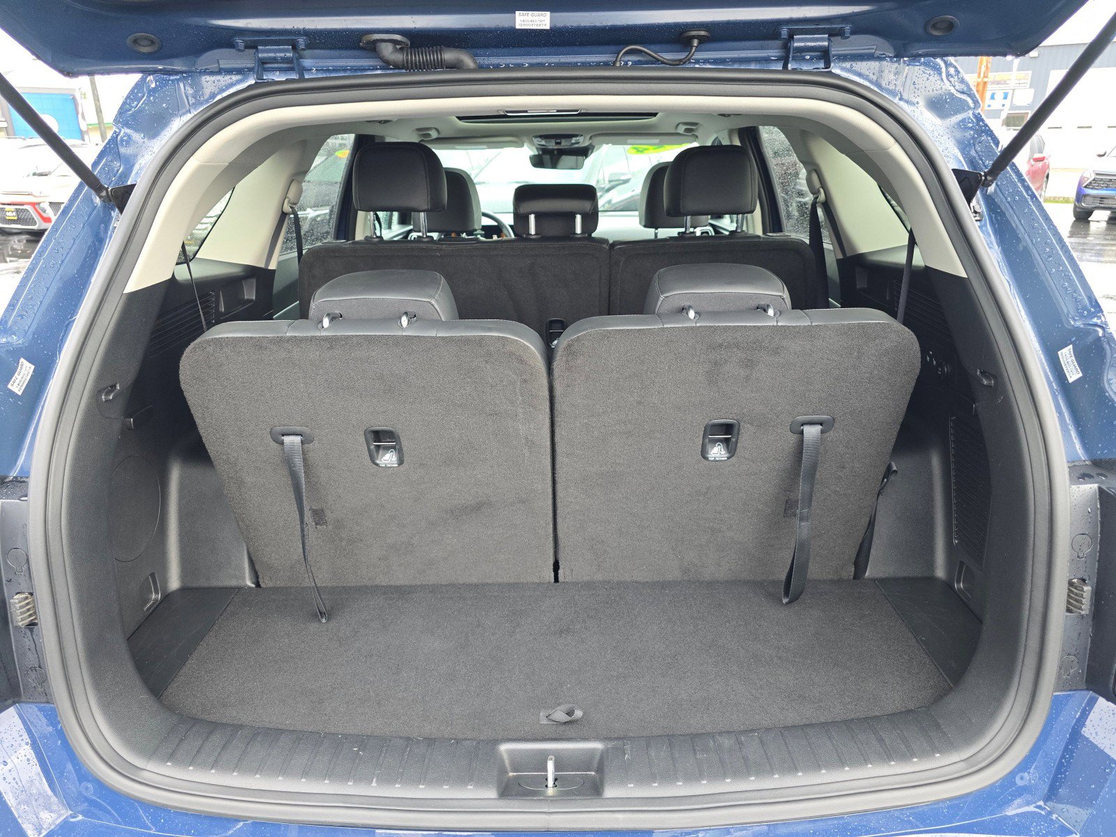 Used 2024 Kia Sorento S w/ Panoramic Sunroof Package image 15