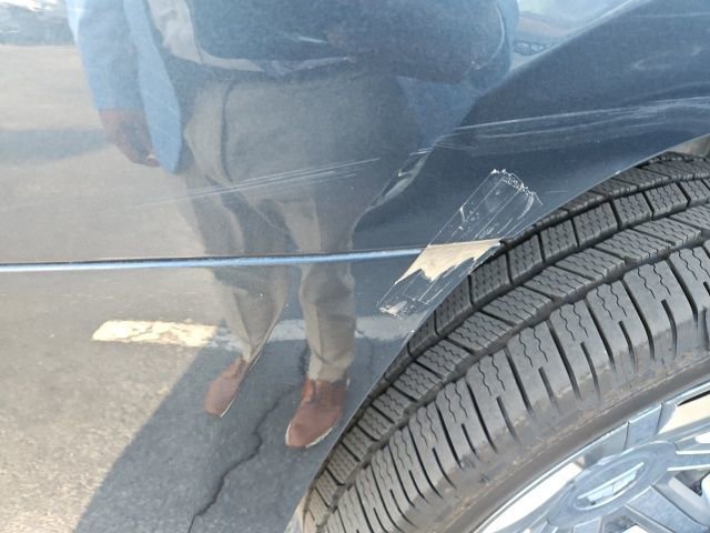 Used 2020 Cadillac Escalade Luxury image 8