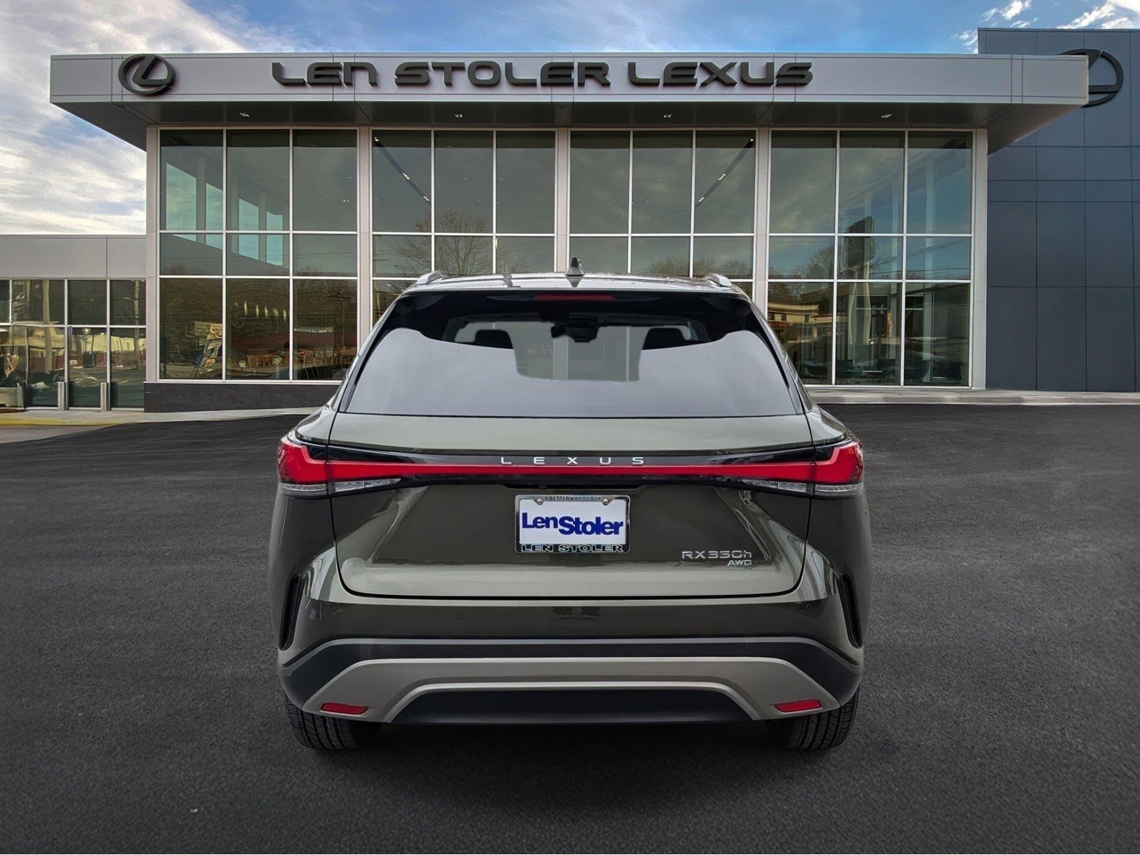 Used 2024 Lexus RX 350 w/ Convenience Package image 4