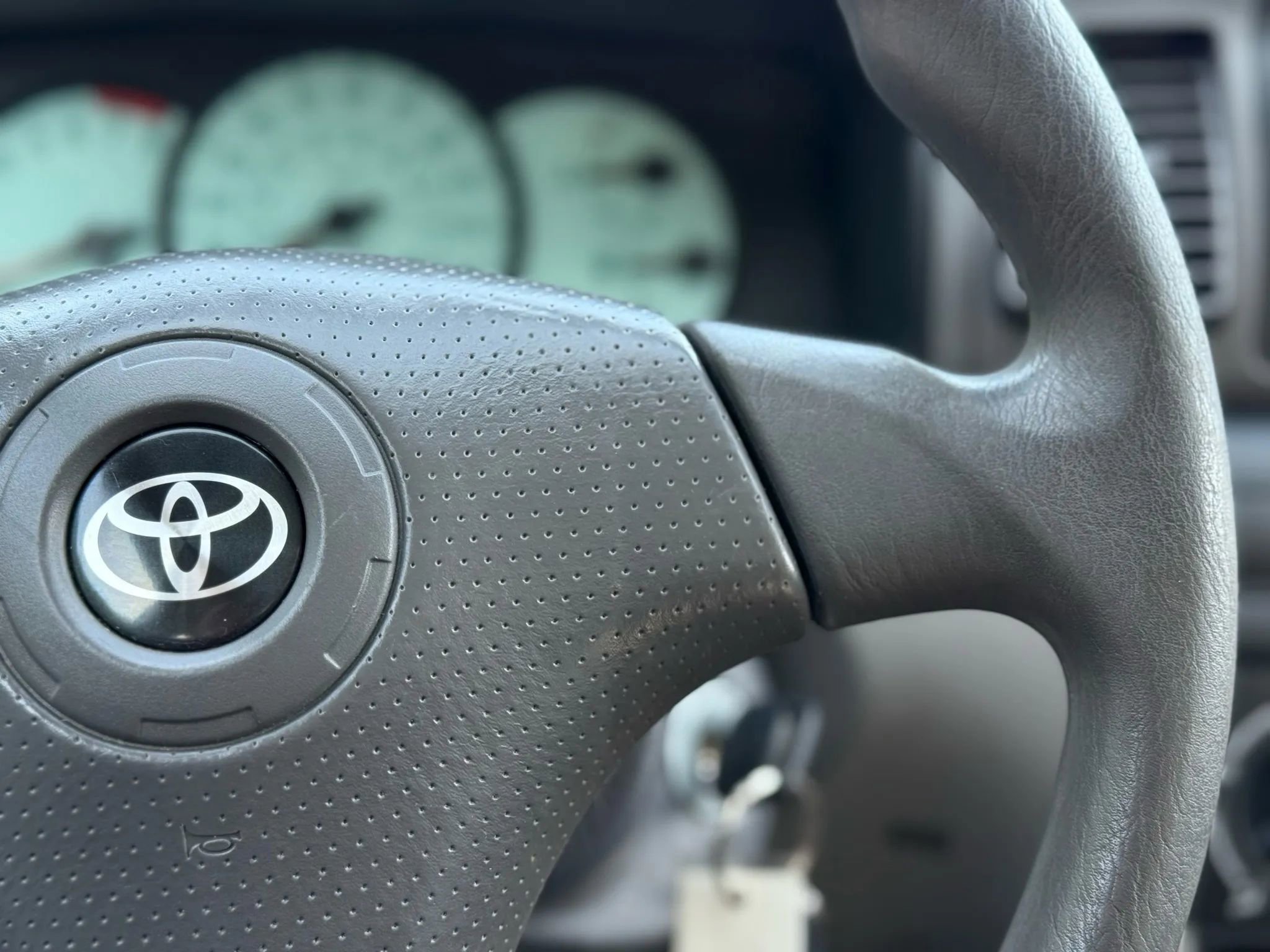 Used 2003 Toyota Corolla LE image 35