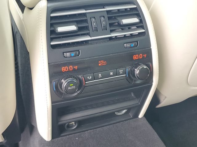 Used 2015 BMW 750Li RWD image 16