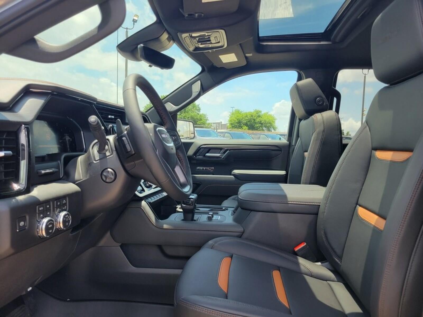 New 2026 GMC Sierra 1500 AT4 w/ AT4 Premium Package AWD/4WD image 12