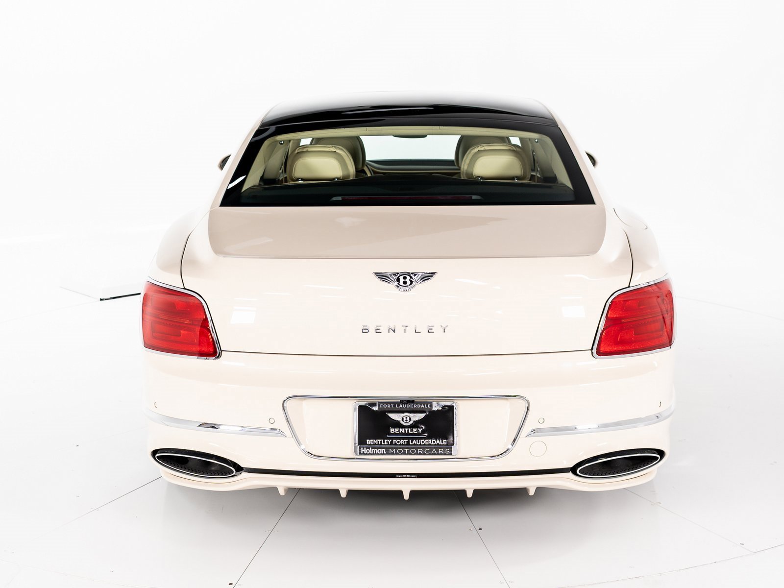 New 2025 Bentley Flying Spur Plug-In Hybrid image 4