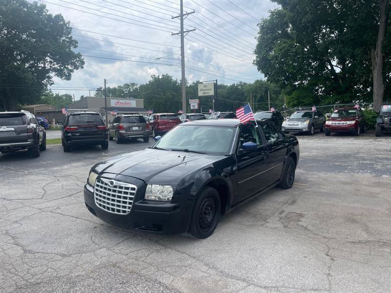 Used 2010 Chrysler 300 Touring RWD image 1