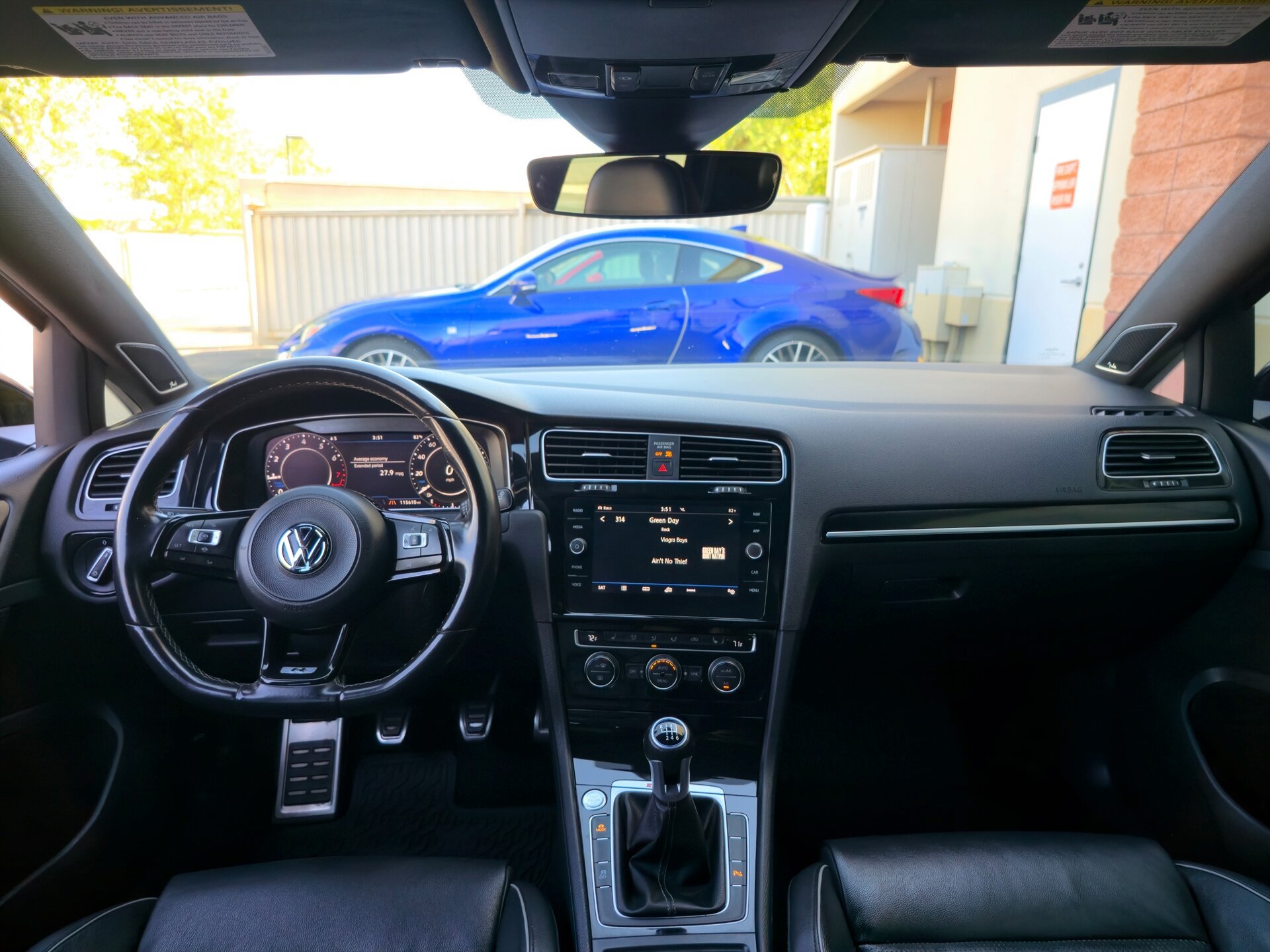 Used 2019 Volkswagen Golf R 4-Door AWD/4WD image 17