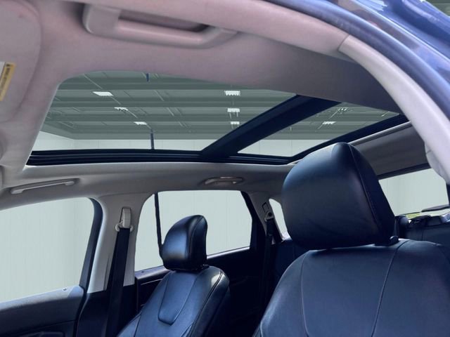 Used 2016 Ford Edge Titanium w/ Equipment Group 302A AWD/4WD image 11