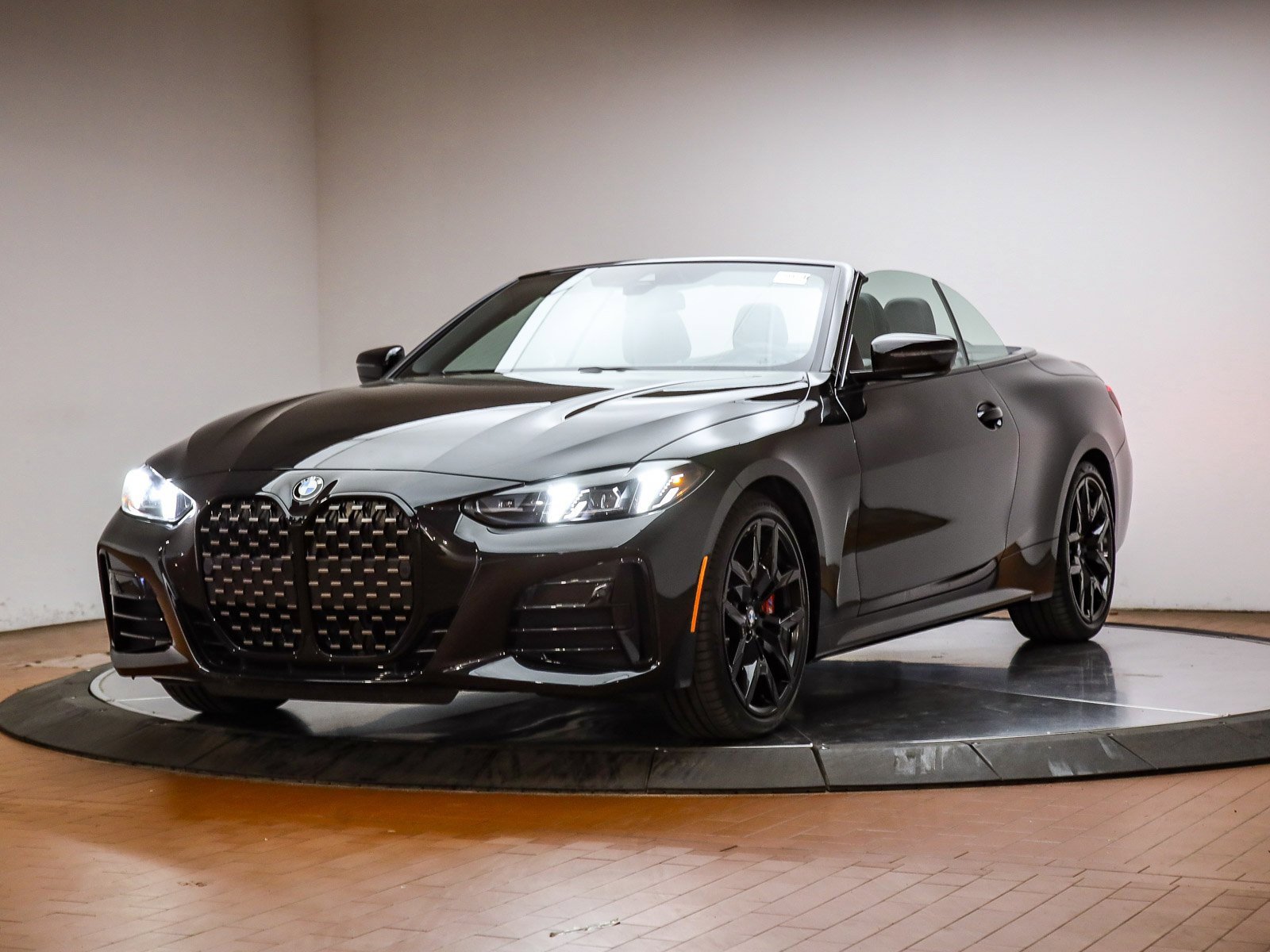 Used 2025 BMW 430i Convertible w/ M Sport Package