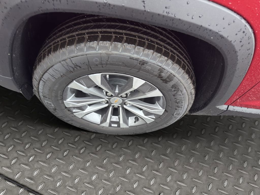 New 2026 Chevrolet Equinox LT image 21