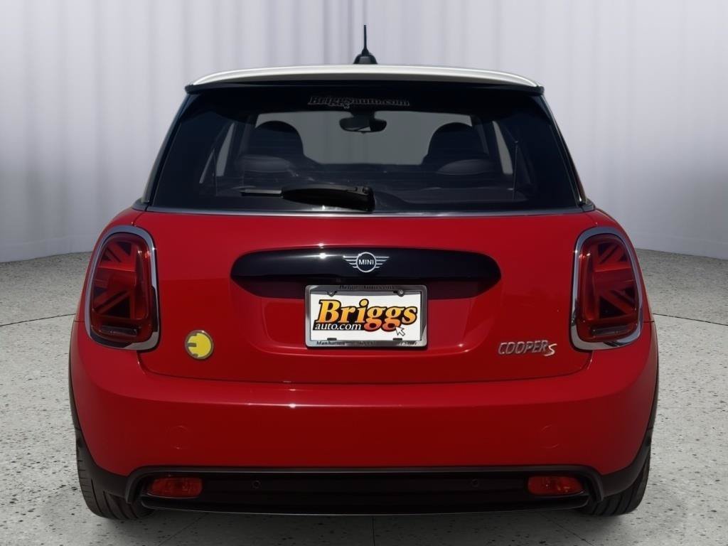 Used 2022 MINI Cooper SE w/ Driver Assistance Package FWD image 4