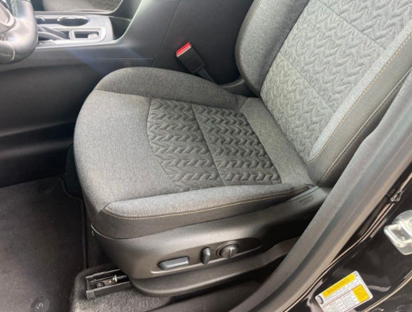 Used 2024 Chevrolet Equinox LT FWD image 7