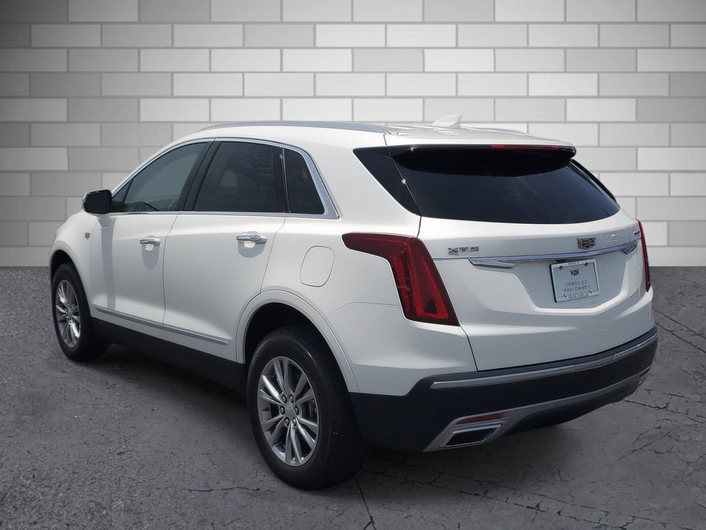 Certified 2023 Cadillac XT5 Premium Luxury FWD image 3