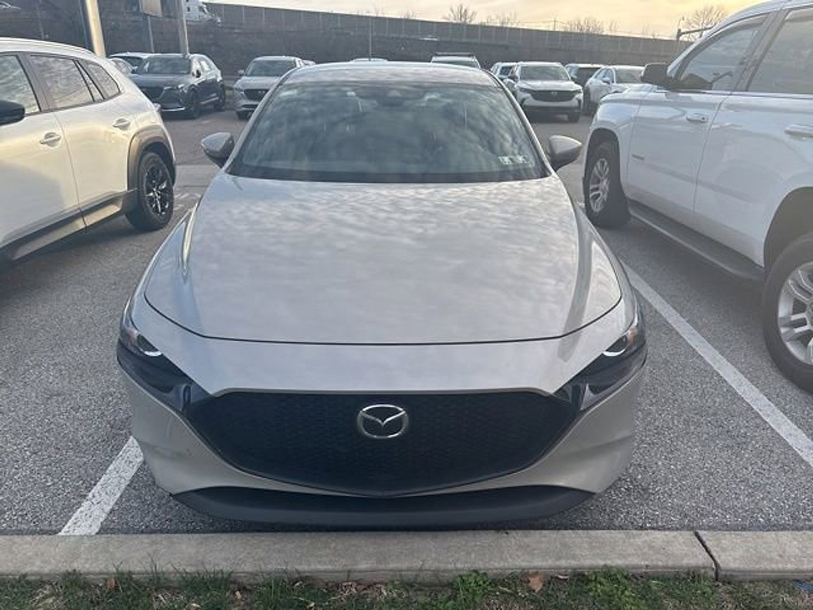 Used 2022 MAZDA MAZDA3 s image 11