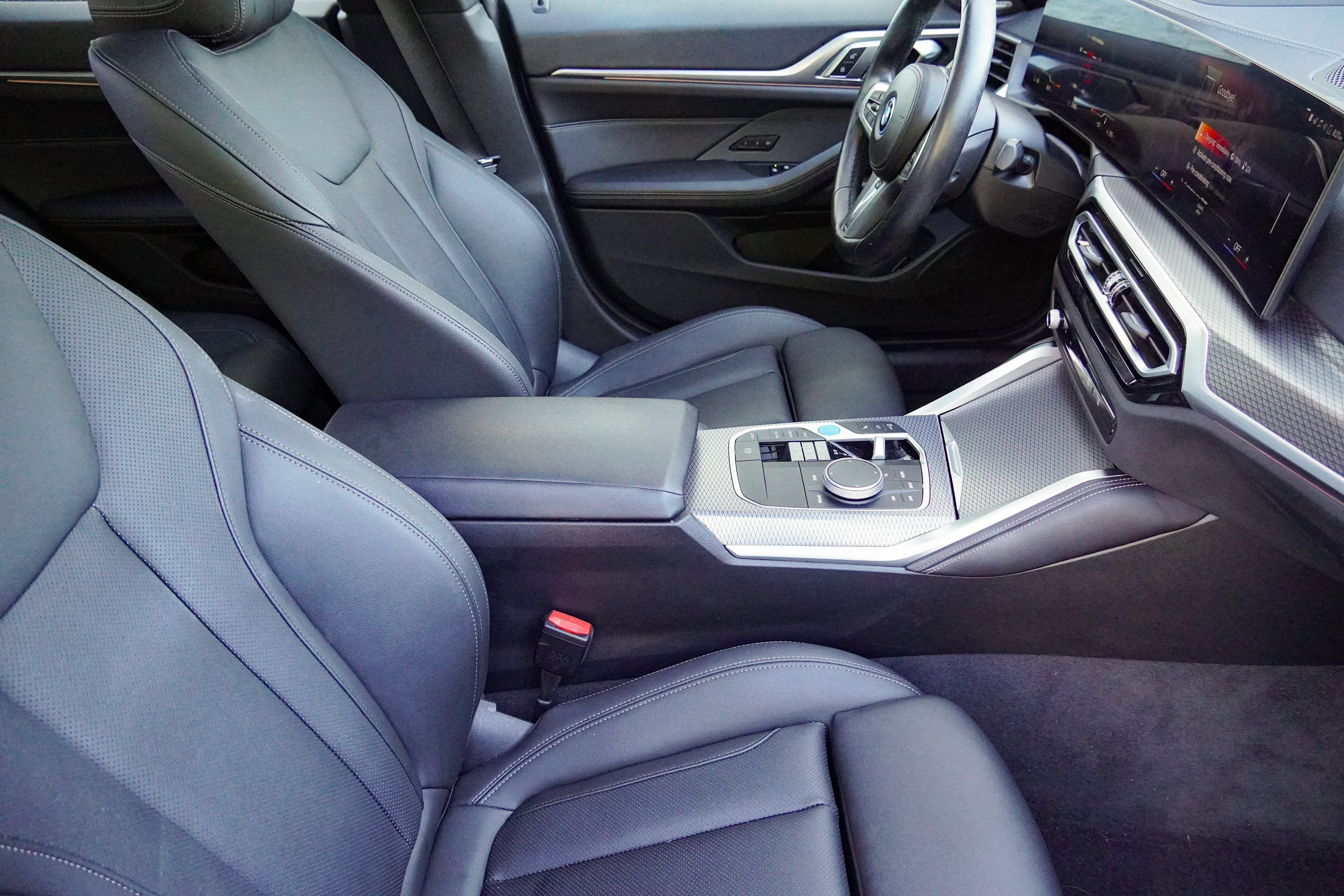 Certified 2023 BMW i4 eDrive40 w/ M Sport Package RWD image 9