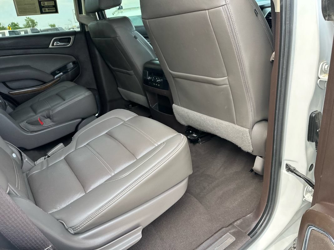 Used 2019 GMC Yukon Denali w/ Denali Ultimate Package AWD/4WD image 17