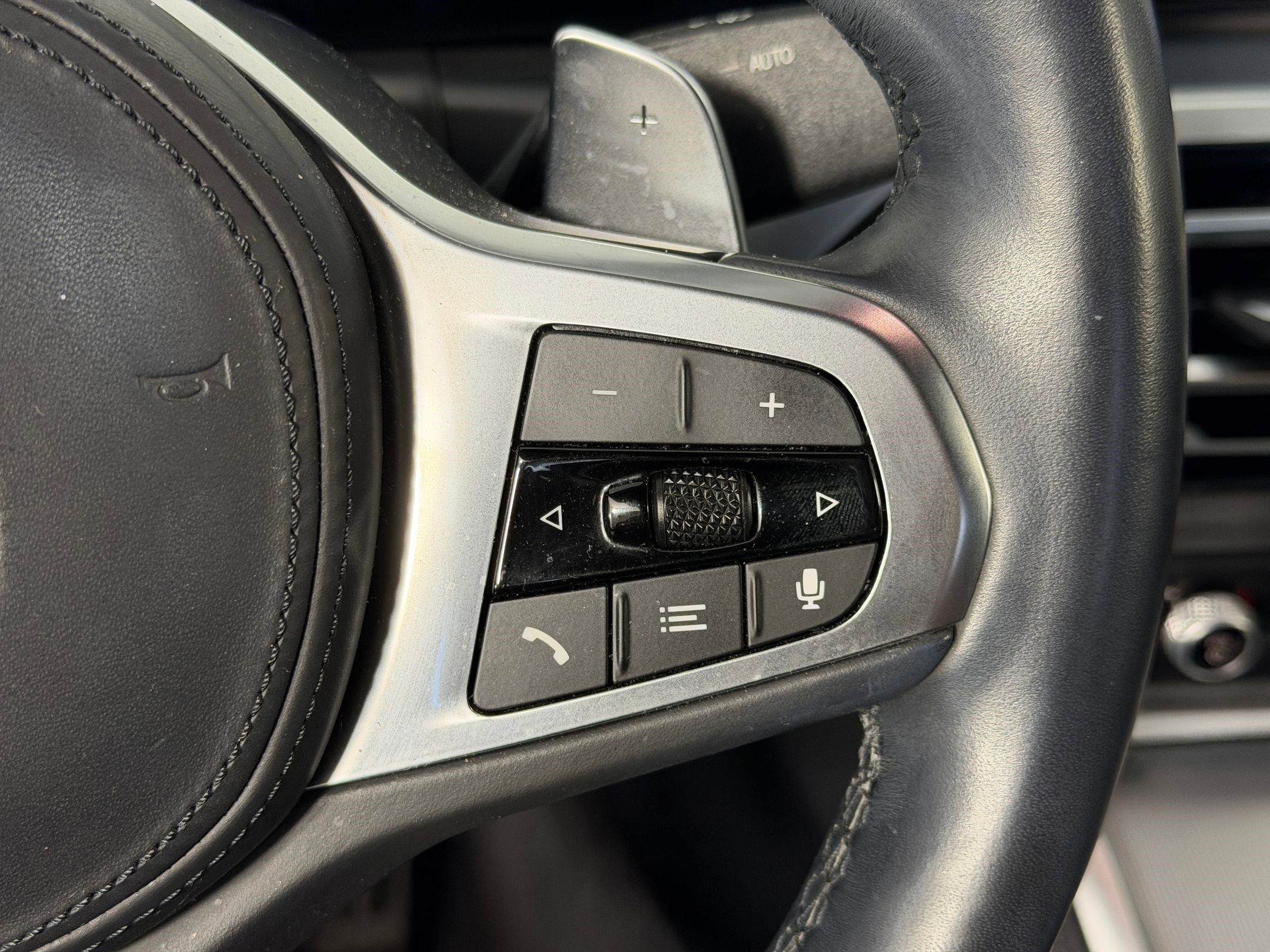 Certified 2024 BMW 430i Convertible w/ M Sport Package image 24