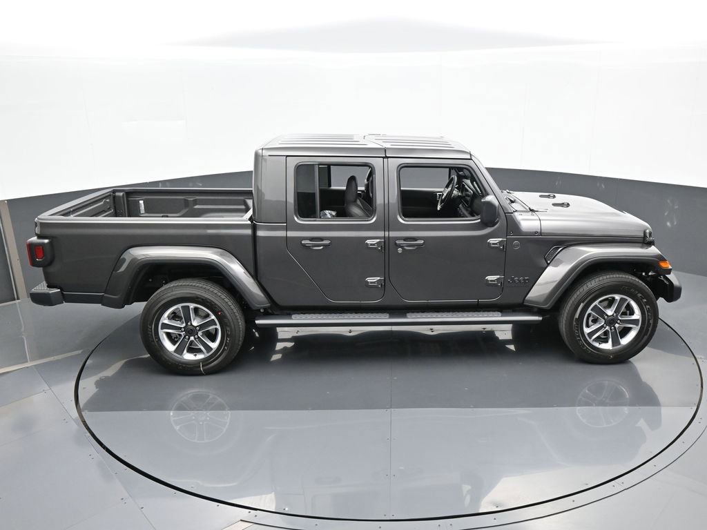 Used 2024 Jeep Gladiator Sport w/ Premium Package image 54
