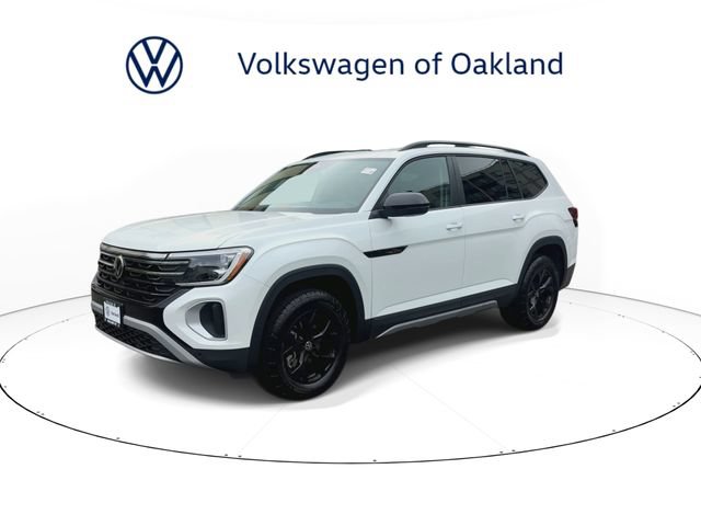 New 2026 Volkswagen Atlas Peak Edition AWD/4WD image 4