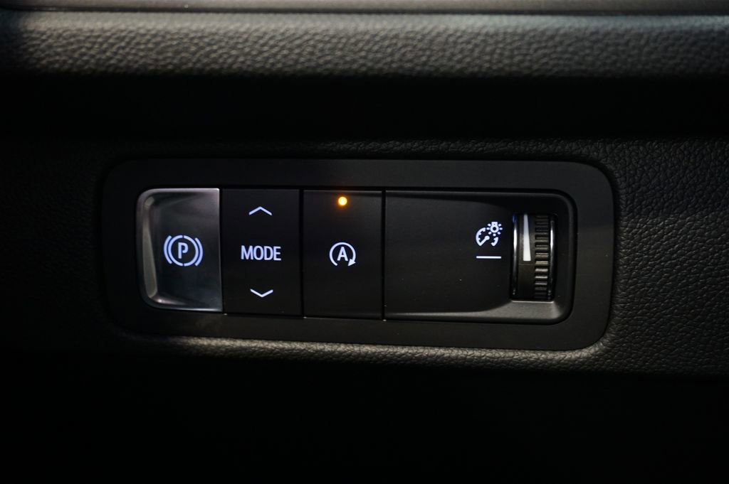 New 2026 Chevrolet Traverse LT image 21