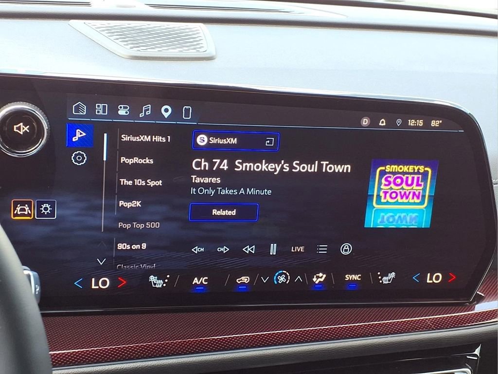 Used 2026 Chevrolet Traverse Z71 w/ Enhanced Driving Package AWD/4WD image 31