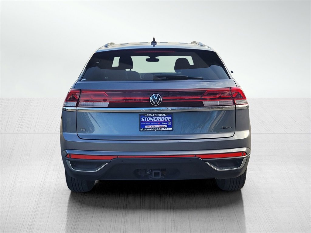 Used 2024 Volkswagen Atlas Cross Sport SE image 5