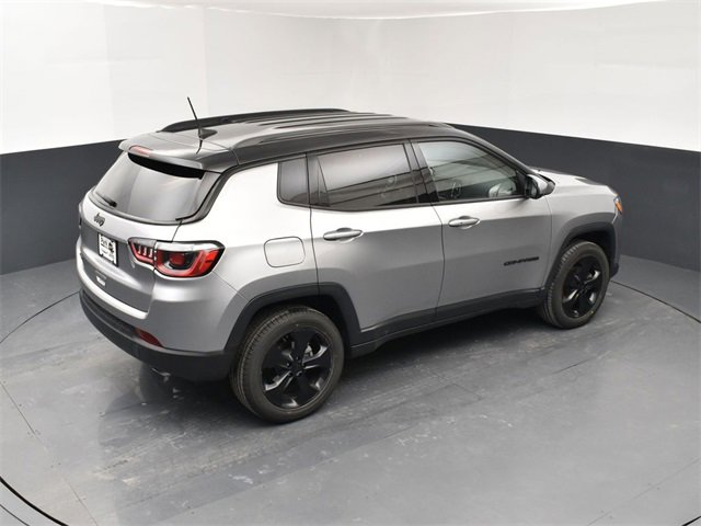 Used 2020 Jeep Compass Latitude image 18