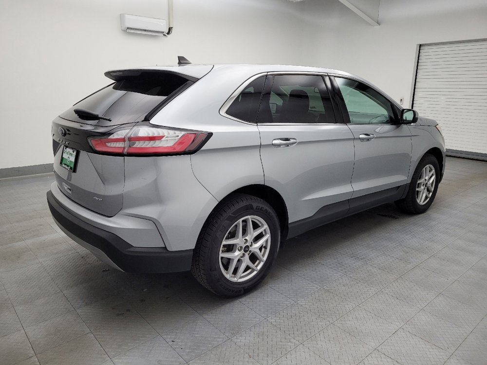 Used 2024 Ford Edge SEL image 10