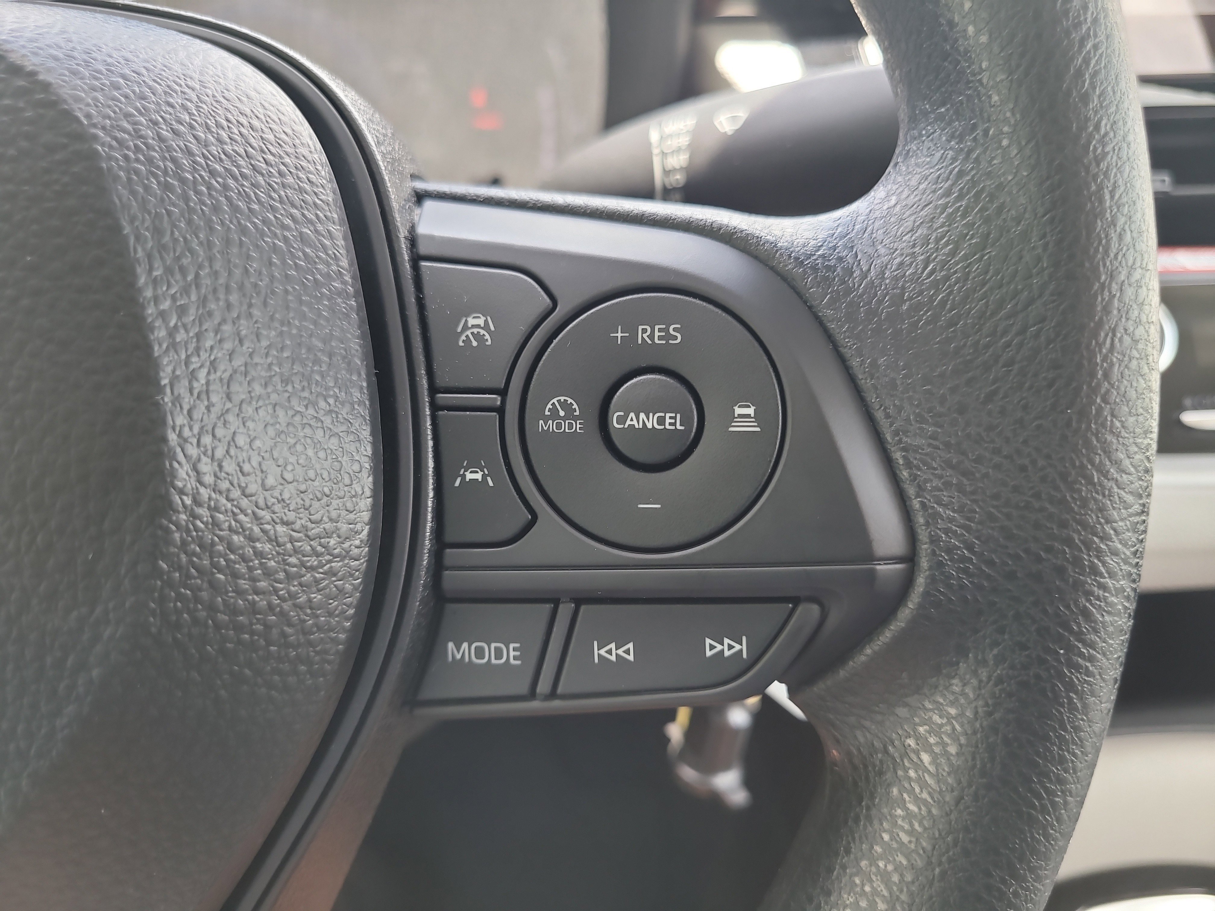 Certified 2026 Toyota Corolla LE FWD image 28
