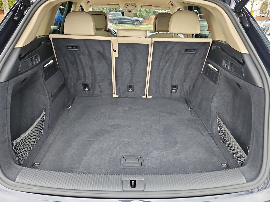 Used 2020 Audi Q5 2.0T Premium image 17