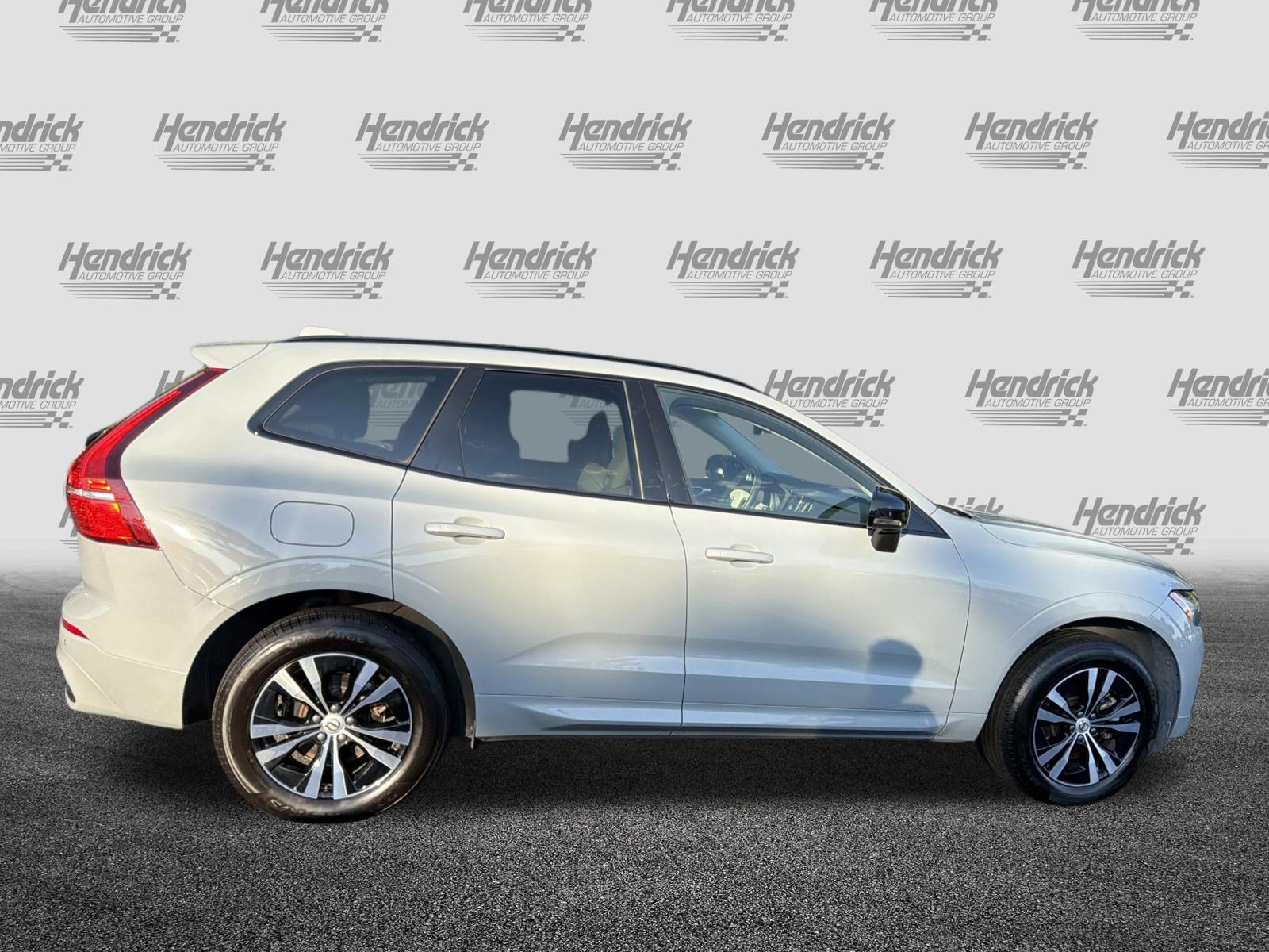 Certified 2024 Volvo XC60 B5 Core w/ Protection Package Premier AWD/4WD image 11