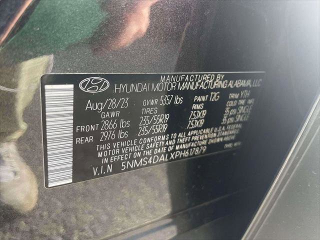 Certified 2023 Hyundai Santa Fe Limited AWD/4WD image 18