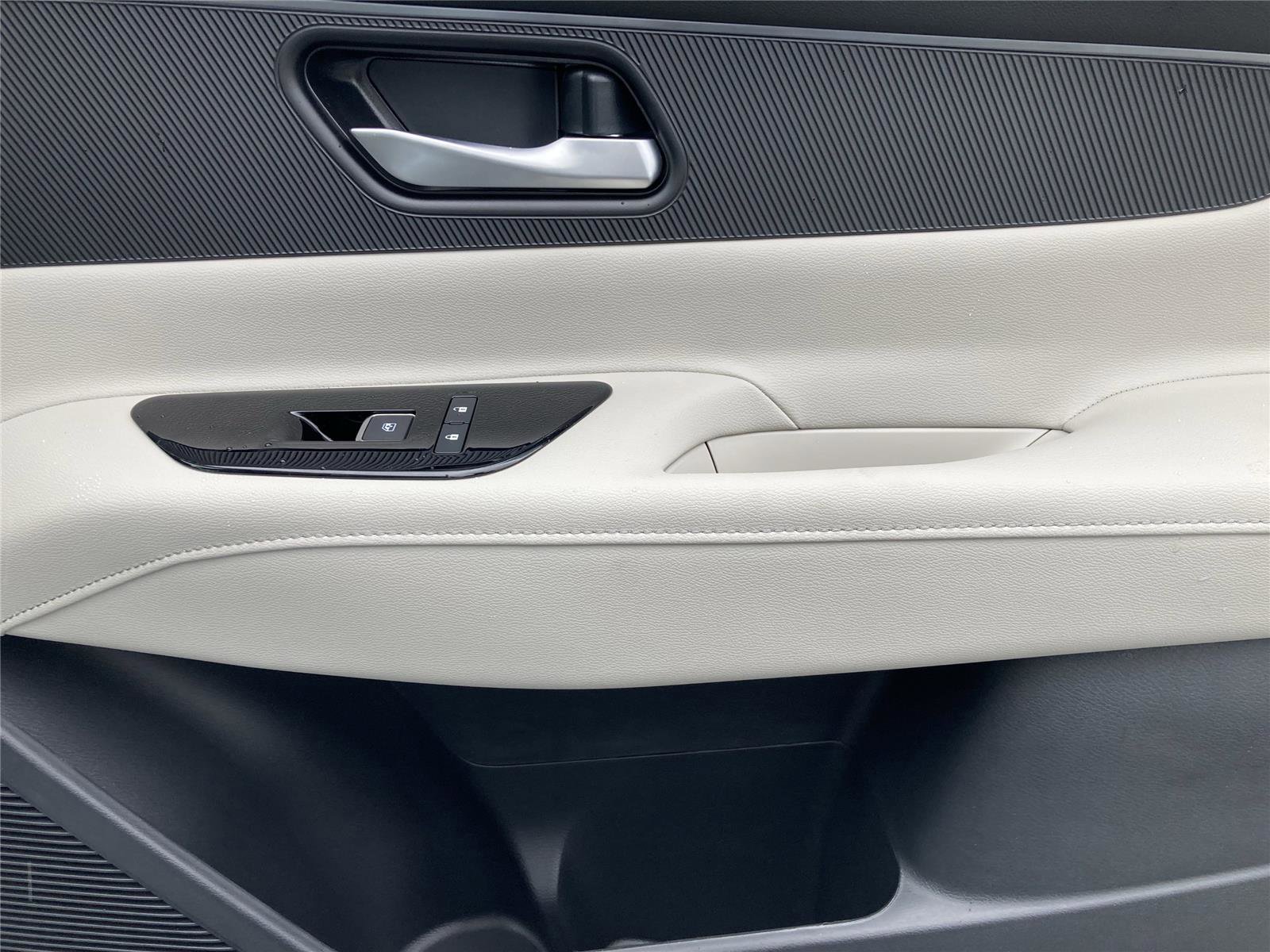 New 2025 Nissan Murano SV image 35