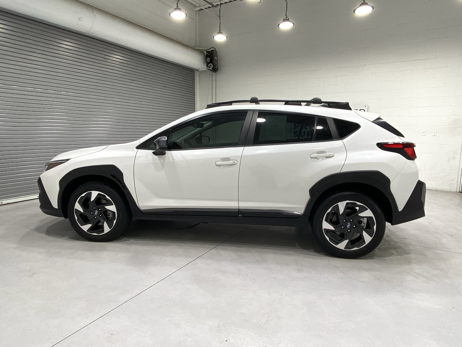 Used 2024 Subaru Crosstrek 2.5i Limited w/ Crosstrek Mirror Package AWD/4WD image 5